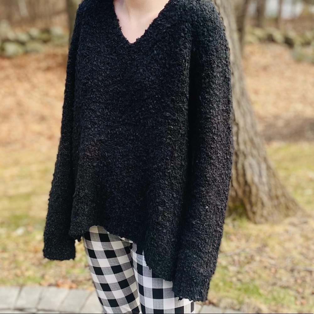 Universal Thread Black Knit Sweater